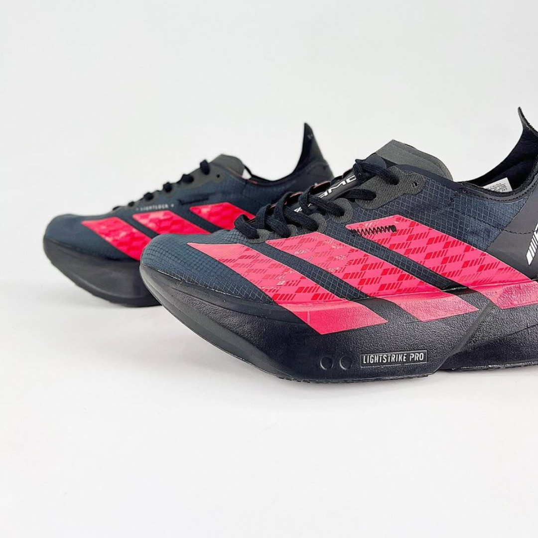 Adidas Adizero Adios Pro 4 Mercedes AMG Preto/Vermelho Lúcido