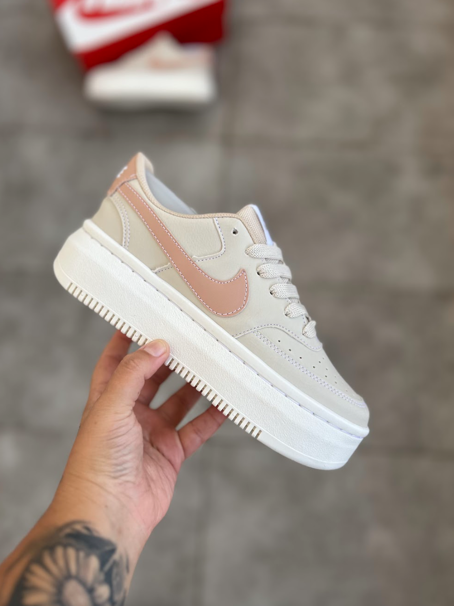 Nike Court Vision - Bege/Rosa