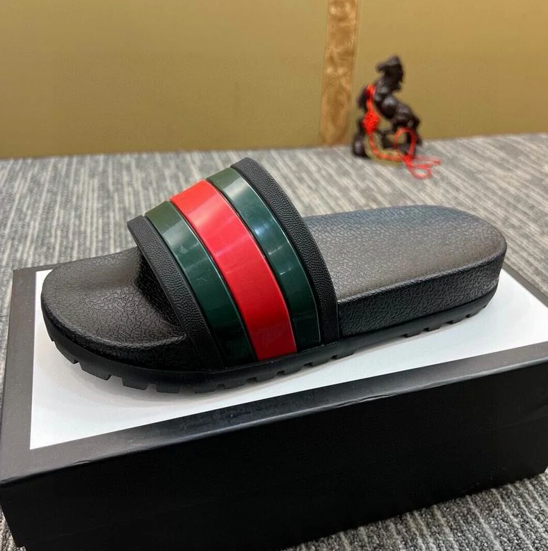 Slide Gucci - Preto