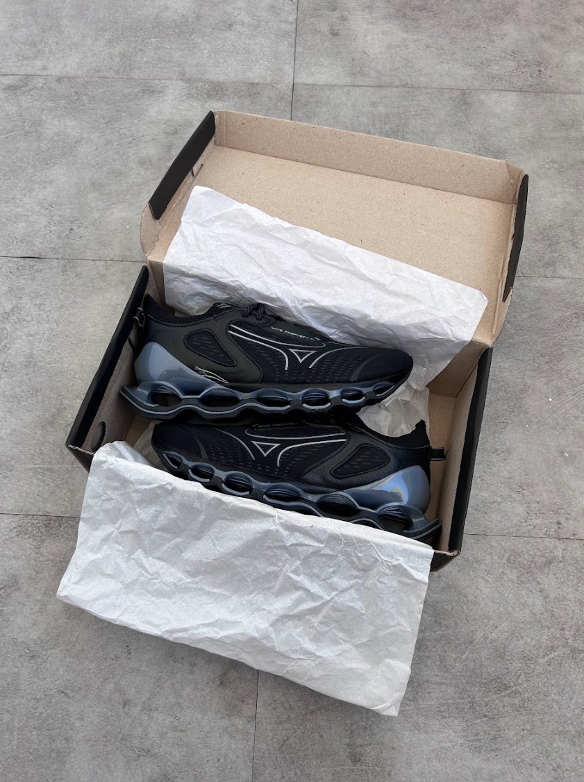 Mizuno Prophecy 14 - Preto com Cinza