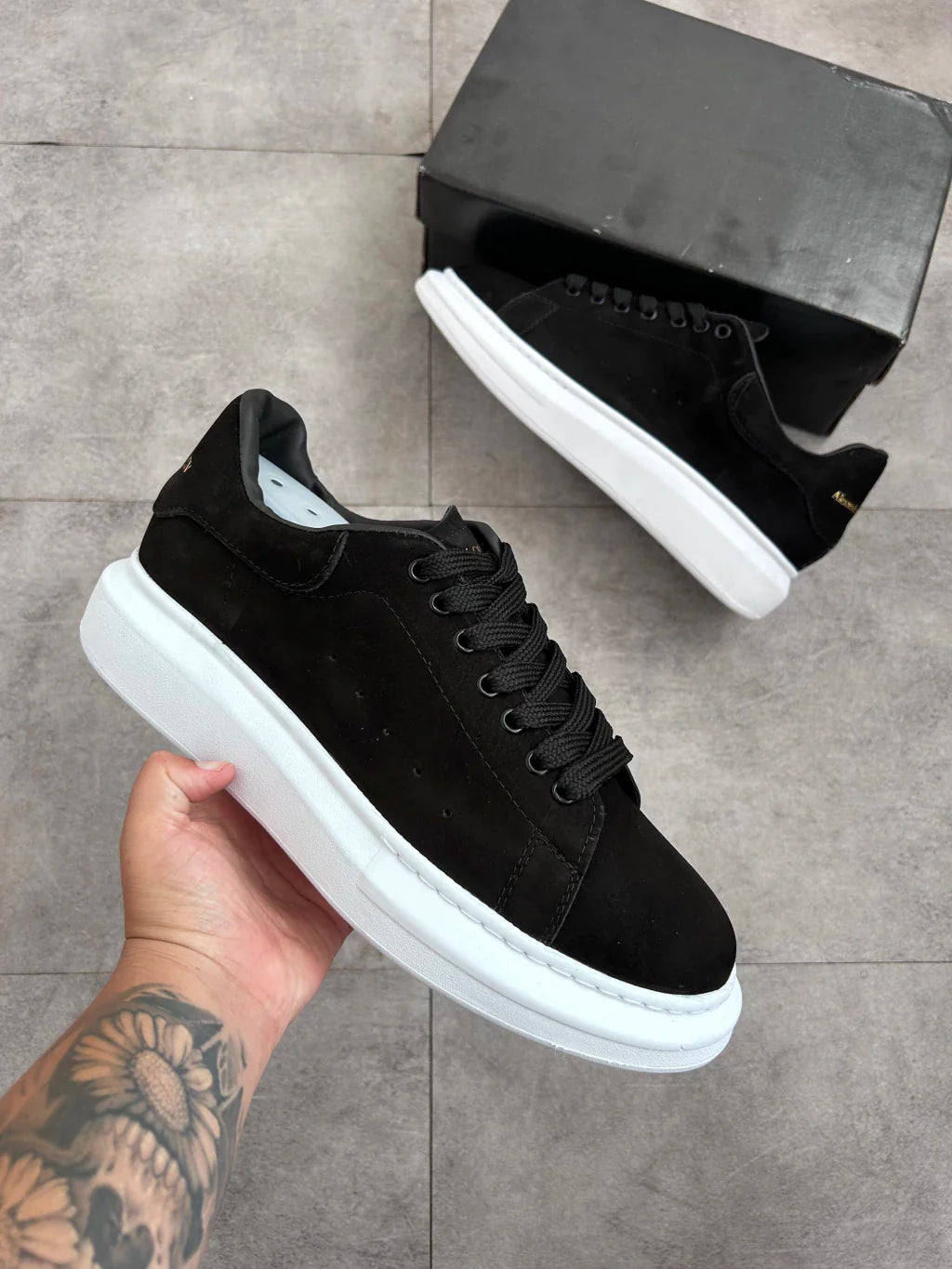 Alexander Mcqueen - Preto