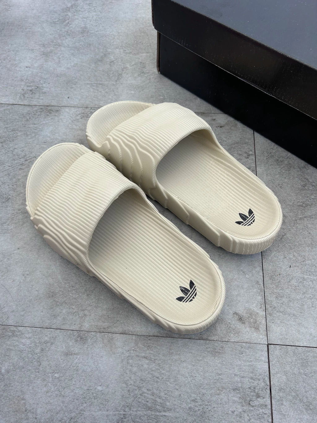 Chinelo Adidas - Adillete 22