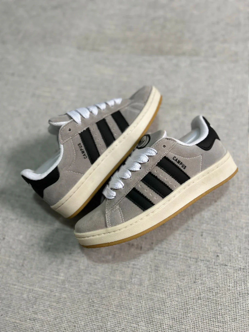 Adidas Campus - Cinza