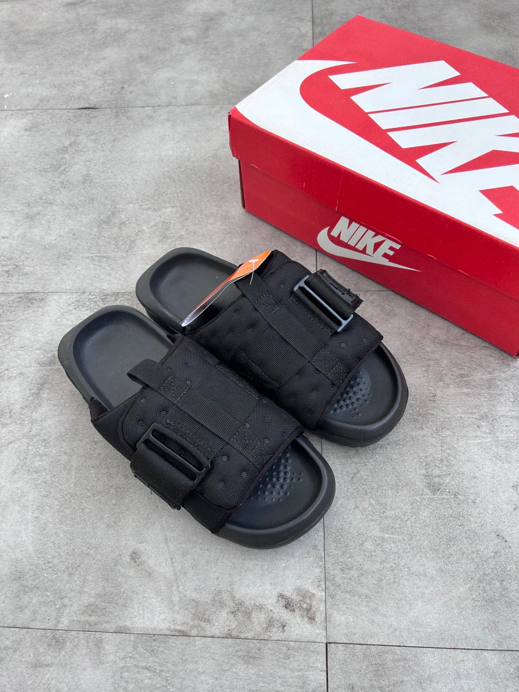 Chinelo Nike Asuna 3.0