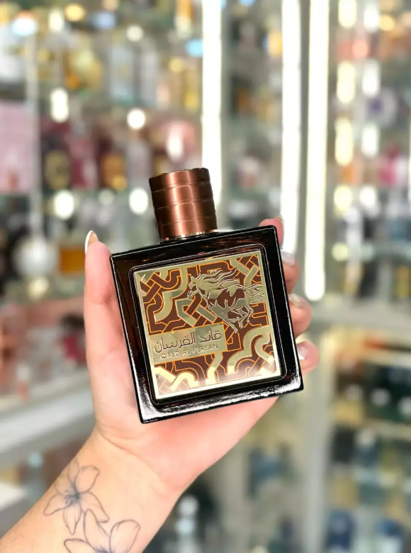 Perfume arabe Qaed al Fursan Untamed Lattafa - 100ml