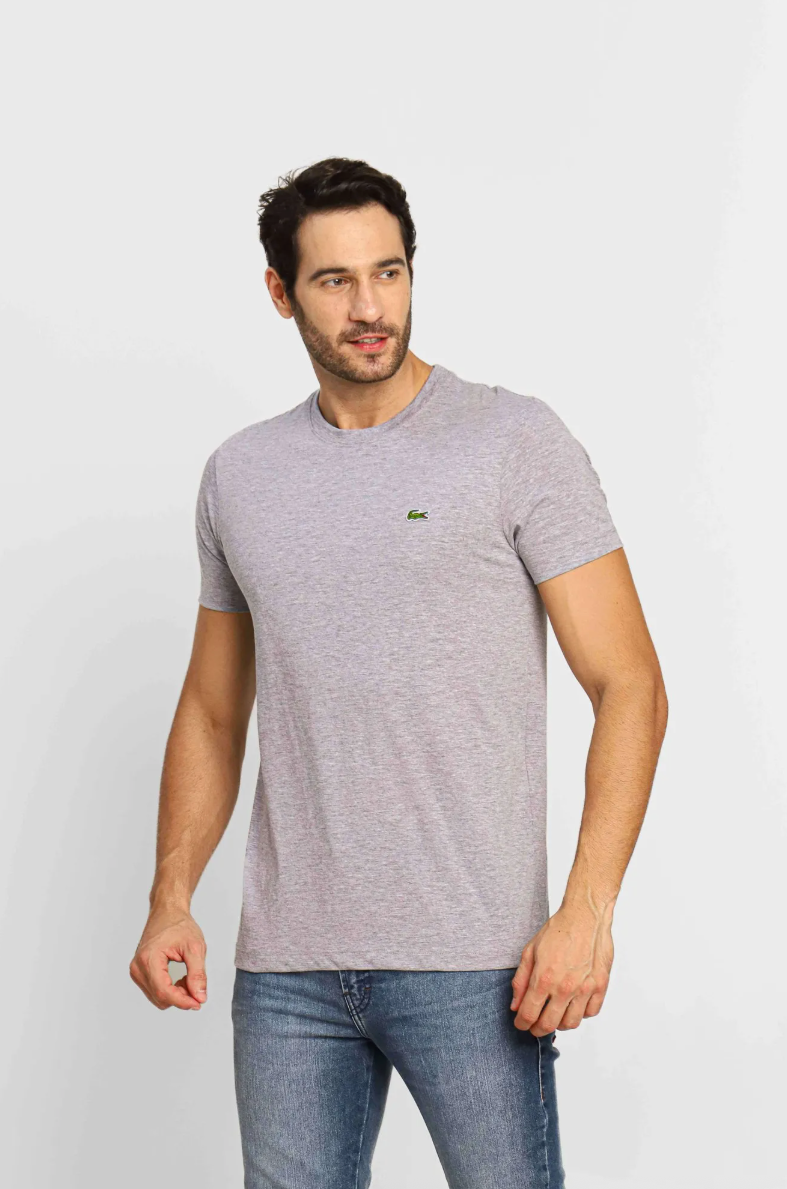 Camiseta Lacoste Básica Regular Fit Pima - Sale Cinza